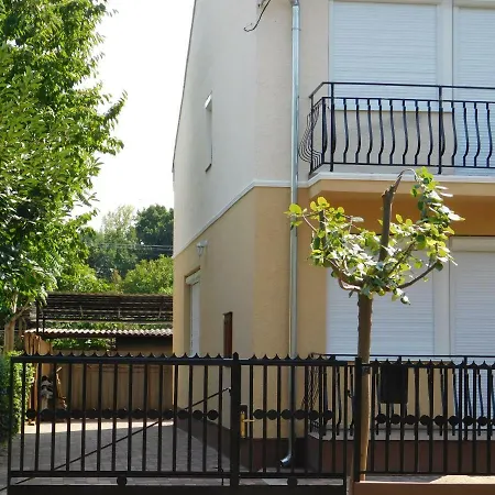 Apartment Ibi Apartman Hajduszoboszlo